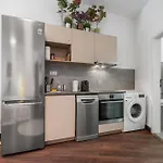Apartment Loftly Hindenburgdamm 85 Charite - 45m2 - Self Check-in - 300mbit *