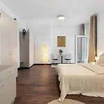 Loftly Hindenburgdamm 85 Charite - 45m2 - Self Check-in - 300mbit