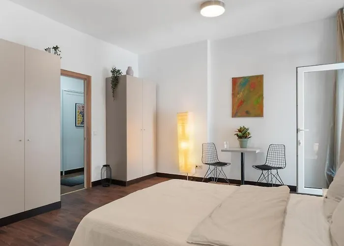 Loftly Hindenburgdamm 85 Charite - 45m2 - Self Check-in - 300mbit アパート *