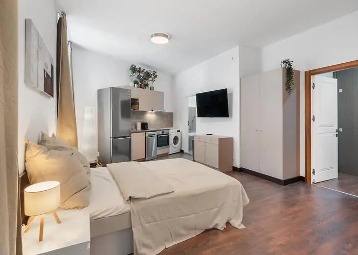 Loftly Hindenburgdamm 85 Charite - 45m2 - Self Check-in - 300mbit Apartman Berlin