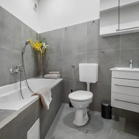 Loftly Hindenburgdamm 85 Charite - 45m2 - Self Check-in - 300mbit Apartment