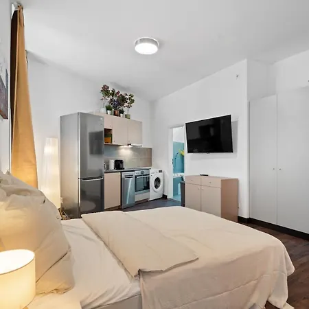 Apartment Loftly Hindenburgdamm 85 Charite - 45m2 - Self Check-in - 300mbit