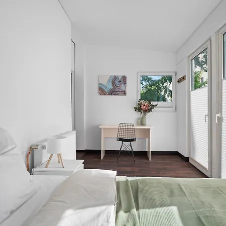 Apartment Loftly Hindenburgdamm 85 Charite - 45m2 - Self Check-in - 300mbit *