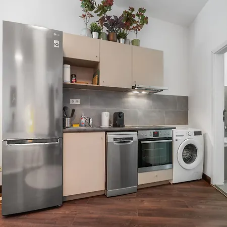 Apartment Loftly Hindenburgdamm 85 Charite - 45m2 - Self Check-in - 300mbit *